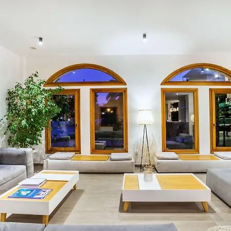 Ξενοδοχείο Palladium 4*